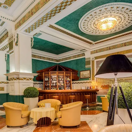 Roma Hotell